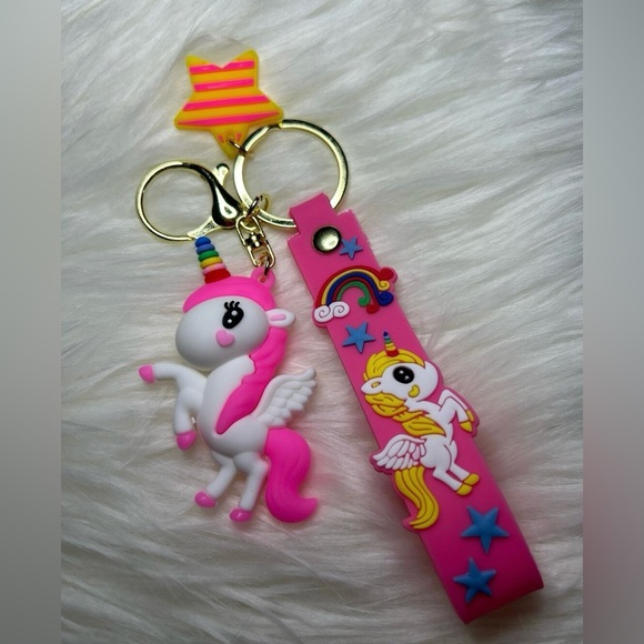 New Toddler/Kids Unicorn Keychain/Wristlet - Picture 2 of 3